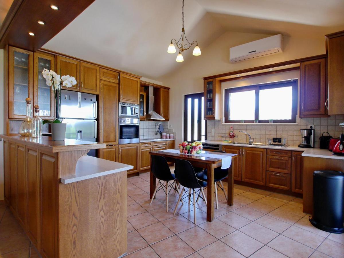 Villa Metapothia Gavalochori Crete ภายนอก รูปภาพ