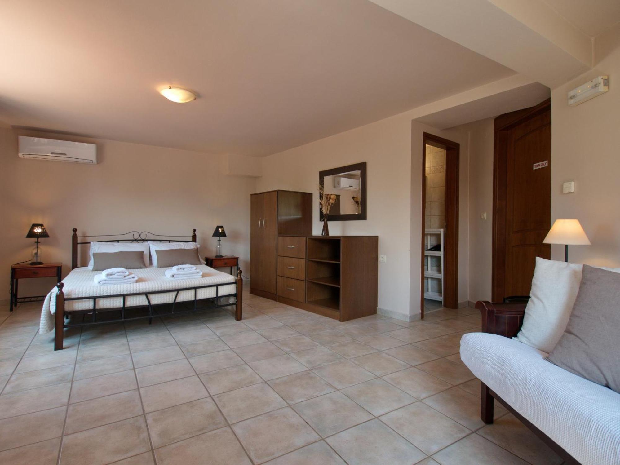 Villa Metapothia Gavalochori Crete ภายนอก รูปภาพ