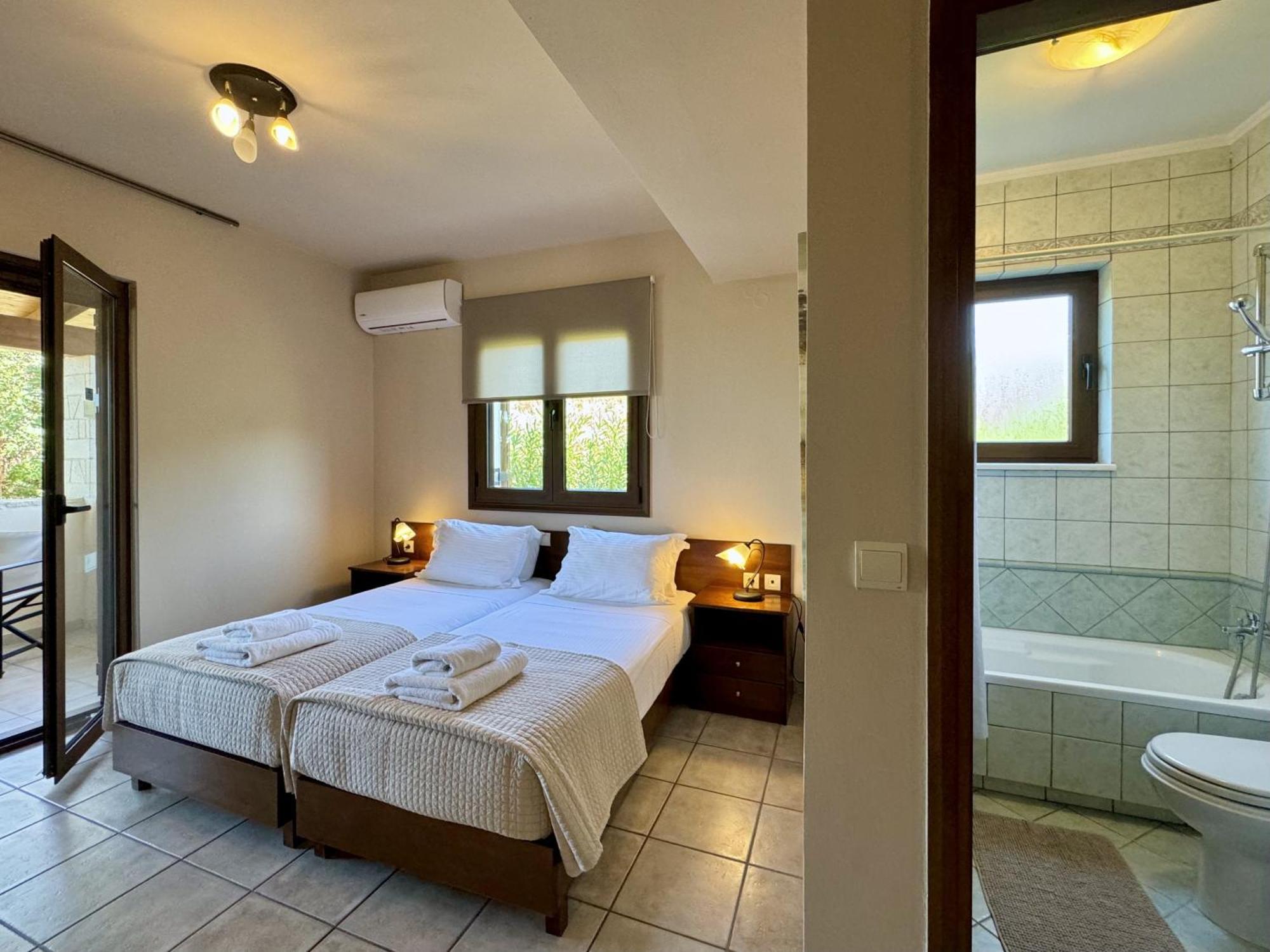 Villa Metapothia Gavalochori Crete ภายนอก รูปภาพ